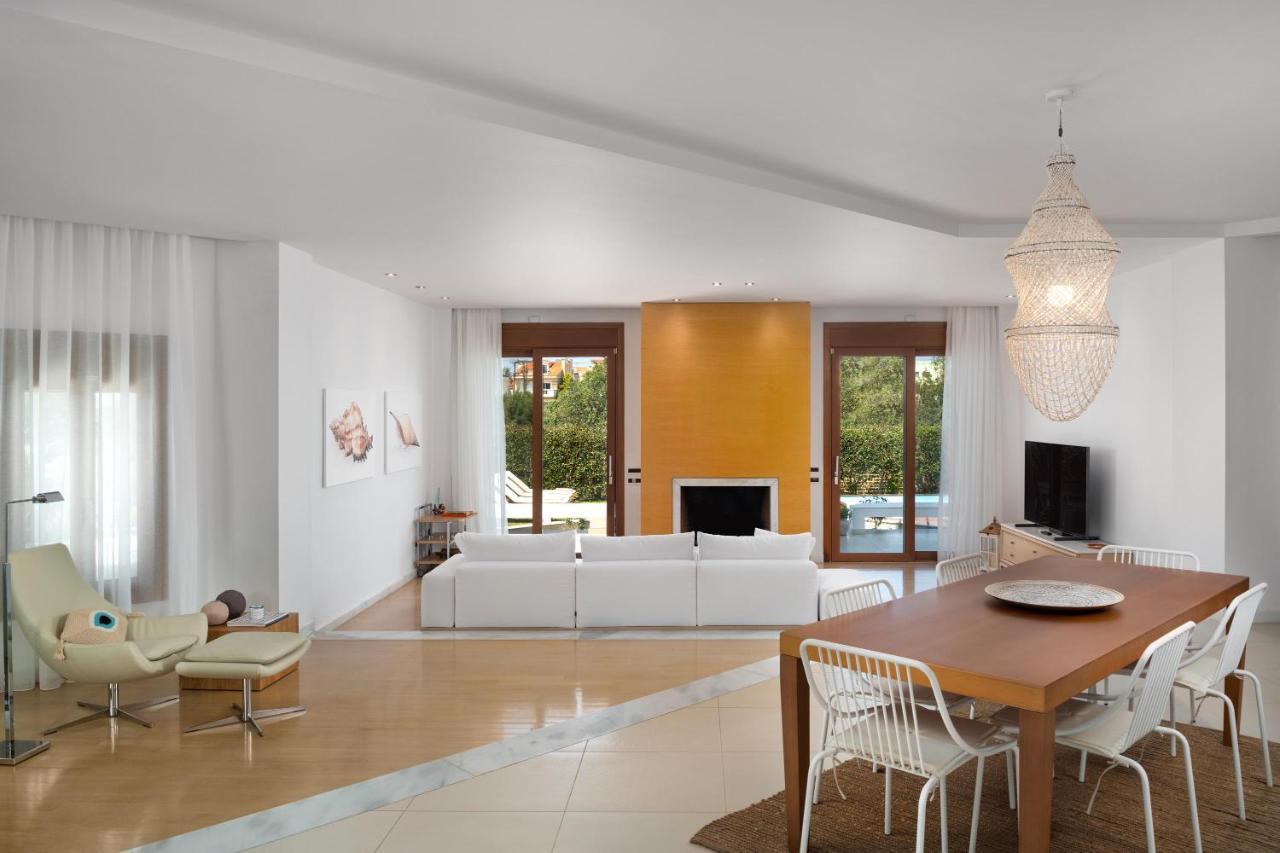 Love White Villa イアリソス エクステリア 写真